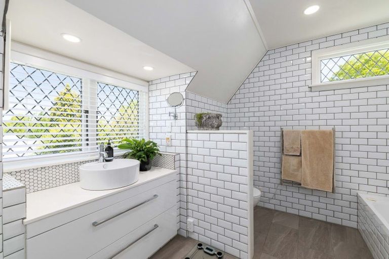 Photo of property in 164 West Belt, Rangiora, 7400