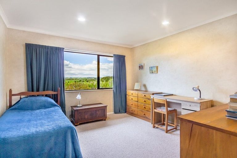 Photo of property in 347 Henwood Road, Hillsborough, New Plymouth, 4372