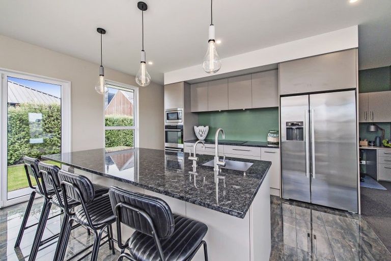 Photo of property in 1 Merlewood Road, Prebbleton, 7604