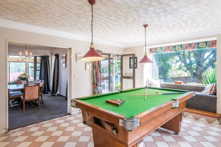 Photo of property in 12 Alexander Road, Raumati Beach, Paraparaumu, 5032