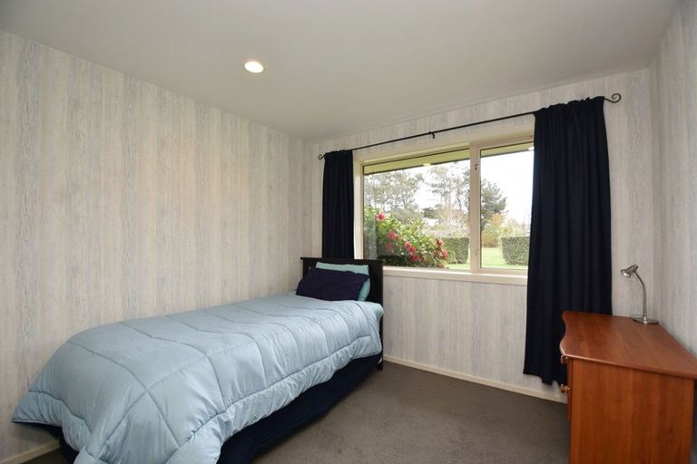 Photo of property in 25 Marama Avenue North, Otatara, Invercargill, 9879