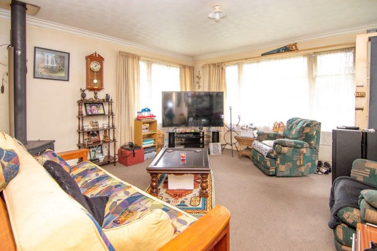 Photo of property in 41 Aberdeen Avenue, Takaro, Palmerston North, 4412