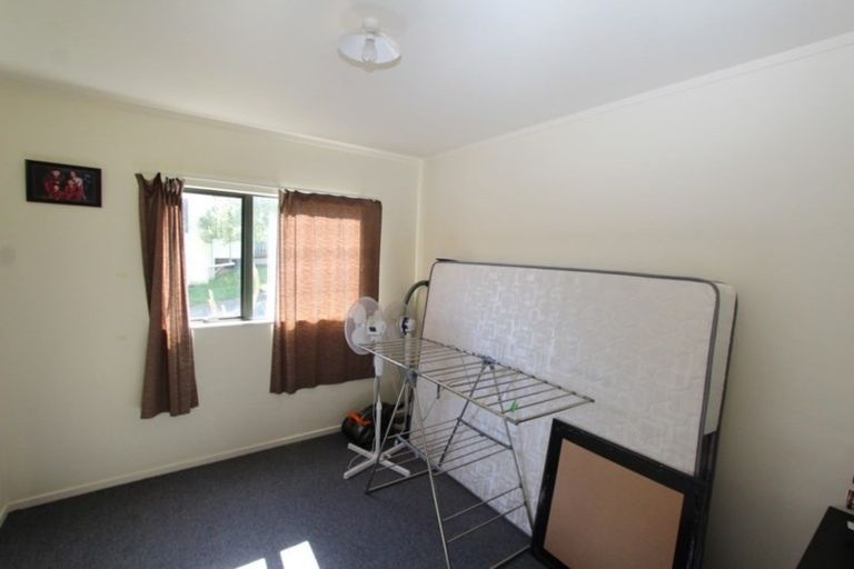 Photo of property in 28a Morere Street, Titahi Bay, Porirua, 5022