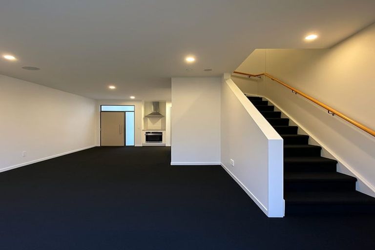 Photo of property in 7/50 Ocean View Road, Northcote, Auckland, 0627