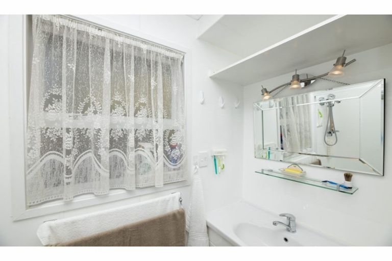 Photo of property in 40 Sidey Quay, Kaiapoi, 7630