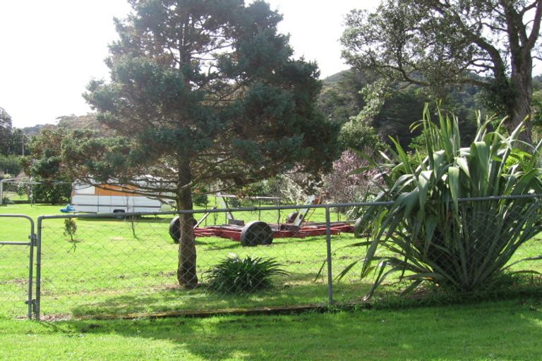 Photo of property in 5 Firth View Road, Te Puru, Thames, 3575