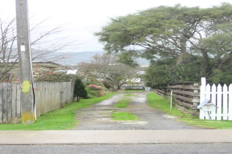 Photo of property in 62b Rata Road, Raumati Beach, Paraparaumu, 5032