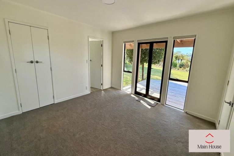 Photo of property in 65 Totara Road, Whenuapai, Auckland, 0618