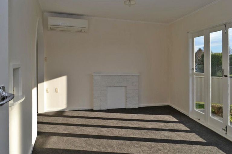 Photo of property in 31 Bill Hercock Street, Pirimai, Napier, 4112