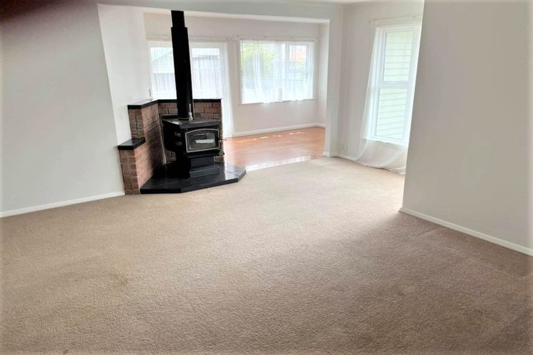 Photo of property in 25 Fitzherbert Road, Wainuiomata, Lower Hutt, 5014