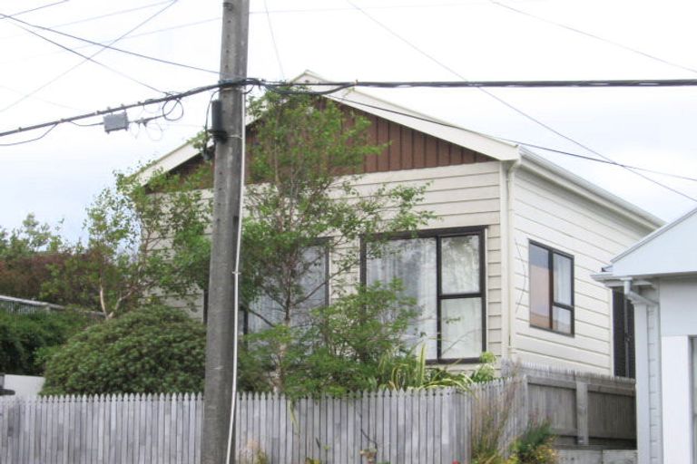 Photo of property in 49 Herald Street, Berhampore, Wellington, 6023