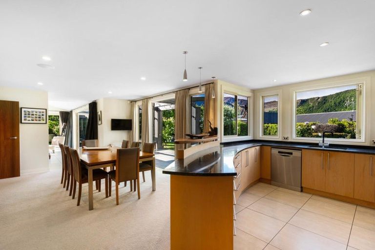 Photo of property in 86 Cotter Avenue, Arrowtown, 9302