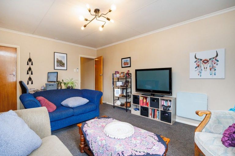 Photo of property in 44 Napier Road, Terrace End, Palmerston North, 4410
