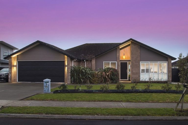 Photo of property in 15 Top Road, Pukekohe, 2120