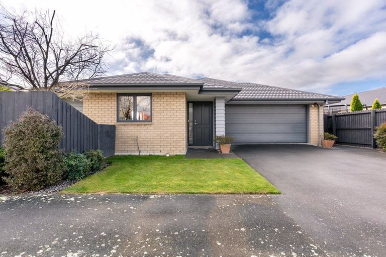 Photo of property in 28 Bradwell Crescent, Halswell, Christchurch, 8025