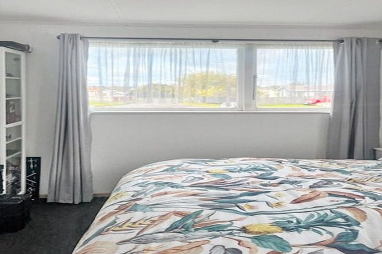 Photo of property in 5 Purnell Place, Marton, 4710