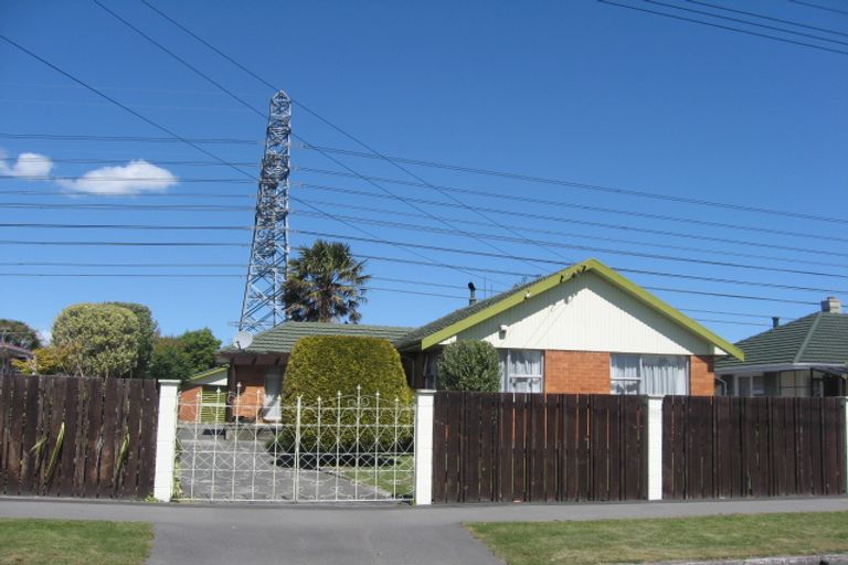 Photo of property in 32 Bethel Crescent, Bishopdale, Christchurch, 8053