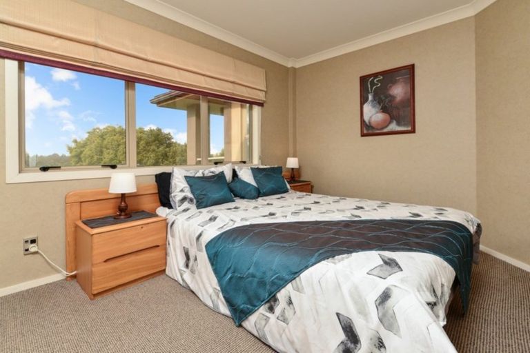 Photo of property in 18 Gilbert Court, Rototuna, Hamilton, 3210