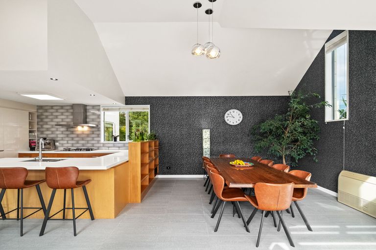Photo of property in 11 Holyport Close, Fairfield, Dunedin, 9018