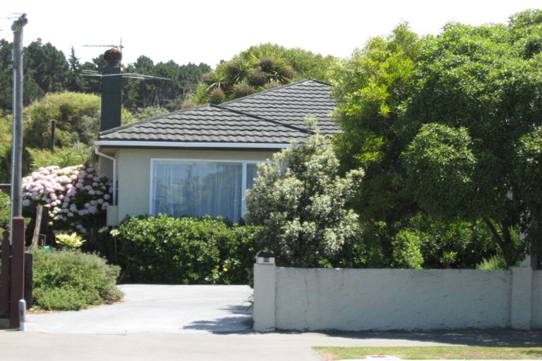Photo of property in 228 Estuary Road, South New Brighton, Christchurch, 8062