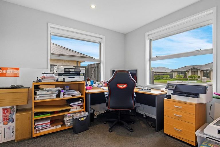 Photo of property in 18 Magnate Drive, Kaiapoi, 7630