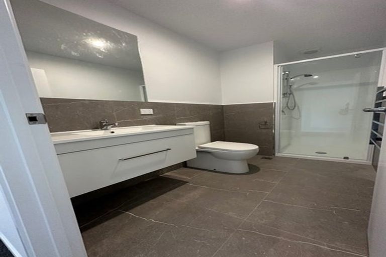 Photo of property in 17c East Street, Pukekohe, 2120