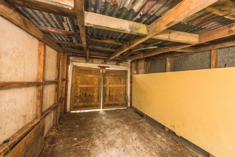 Photo of property in 6 Seafront Road, Castlecliff, Whanganui, 4501