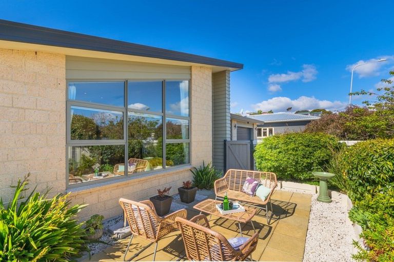Photo of property in 4b Huia Road, Raumati Beach, Paraparaumu, 5032