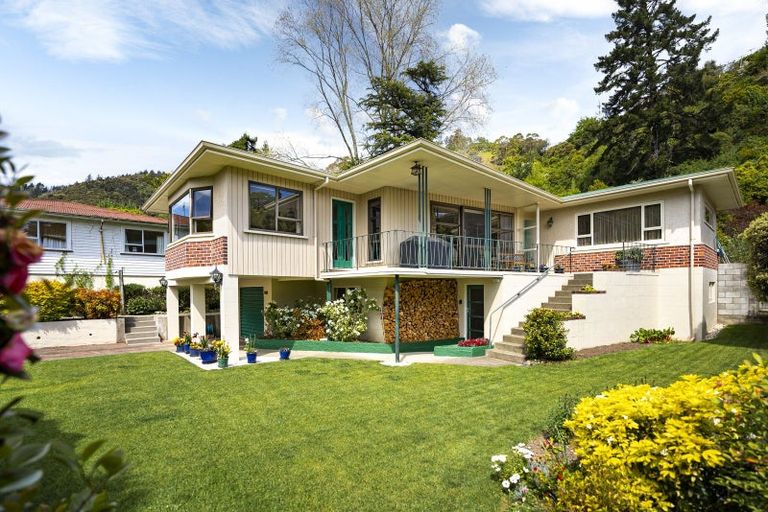 Photo of property in 190b Nile Street, Maitai, Nelson, 7010