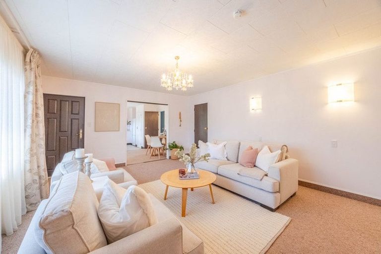 Photo of property in 2/6 King Street, Taradale, Napier, 4112