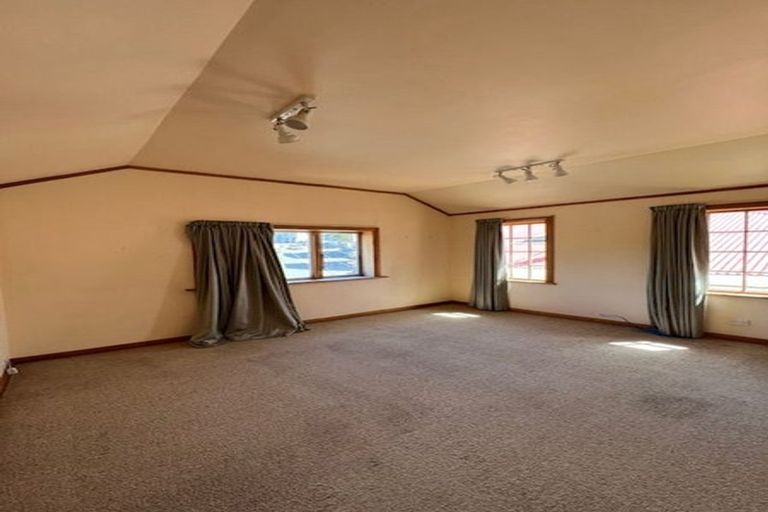 Photo of property in 20 Aro Street, Aro Valley, Wellington, 6021