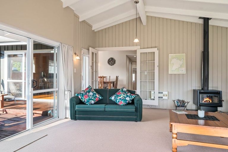 Photo of property in 13 Yasmin Lane, Kinloch, Taupo, 3377