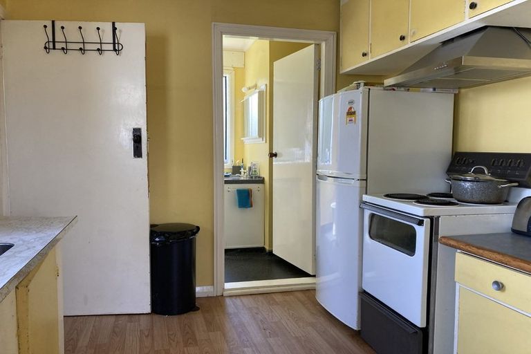 Photo of property in 8 Victor Road, Raumati Beach, Paraparaumu, 5032