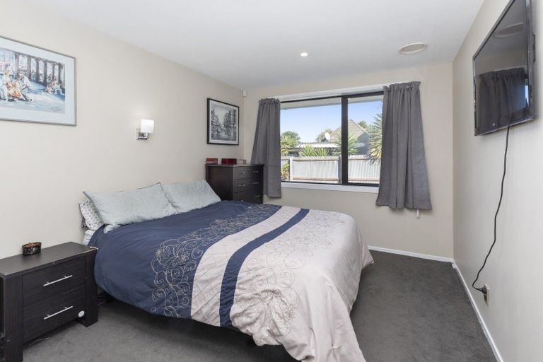 Photo of property in 2/29 Blakehall Place, Spreydon, Christchurch, 8024