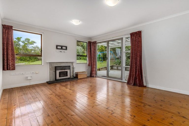Photo of property in 124 Te Pene Avenue, Titahi Bay, Porirua, 5022