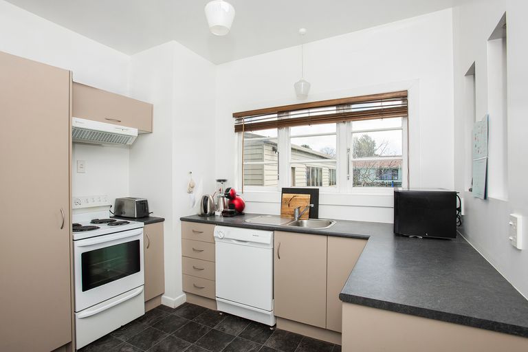 Photo of property in 12 Elsthorpe Avenue, Mangapapa, Gisborne, 4010