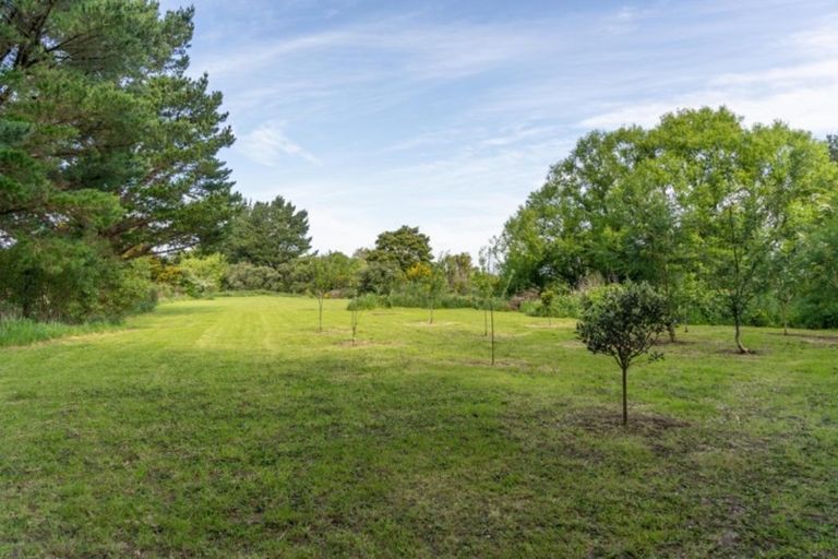 Photo of property in 80 Johnston Street, Featherston, 5710