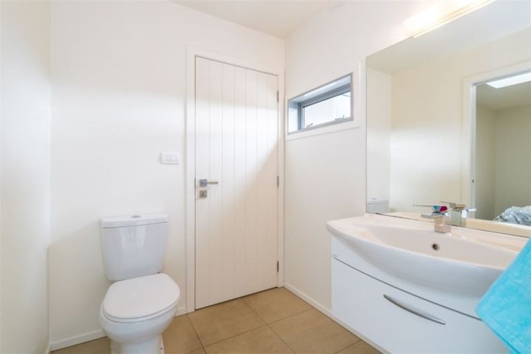 Photo of property in 17 Fairmile Drive, Kinmont Park, Mosgiel, 9024