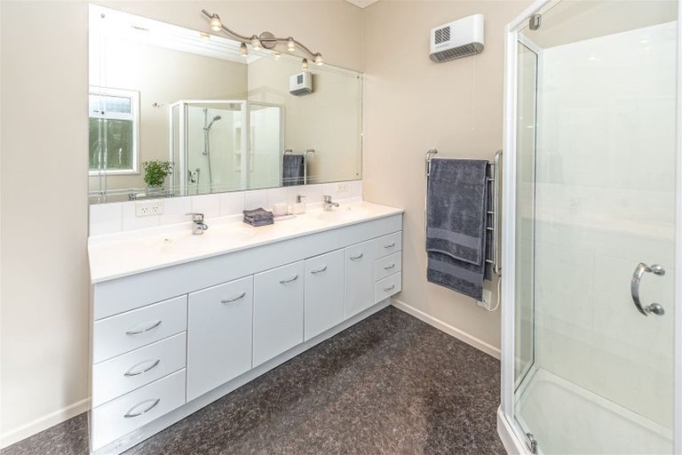 Photo of property in 37 Western Line, Brunswick, Whanganui, 4571