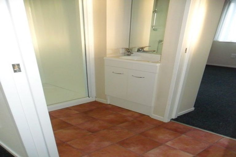 Photo of property in 5 Stafford Place, Awapuni, Palmerston North, 4412