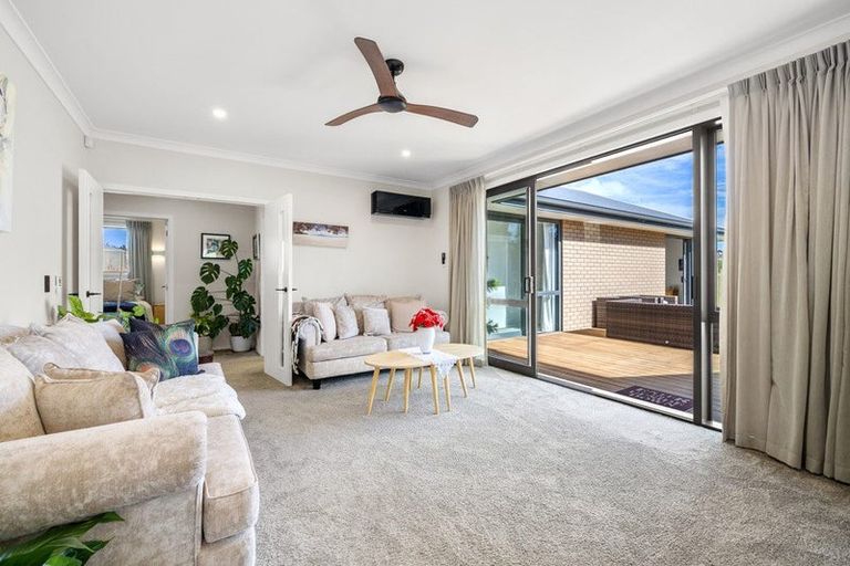 Photo of property in 21 Copper Beach Road, Woodend, Kaiapoi, 7691