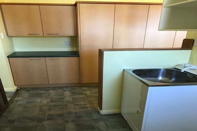 Photo of property in 15 Kaplan Avenue, Islington, Christchurch, 8042