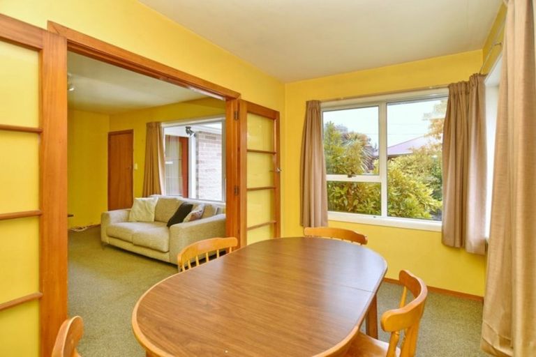 Photo of property in 3 Odie Place, Wainoni, Christchurch, 8061