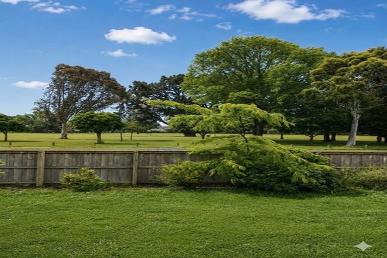 Photo of property in 51 Maidstone Road, Ilam, Christchurch, 8041