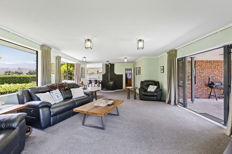 Photo of property in 11 Victoria Road, Westport, 7892