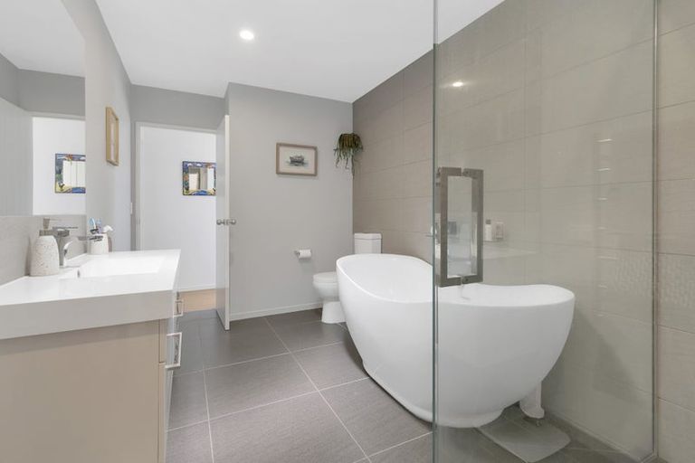 Photo of property in 70 Darnley Road, Glasnevin, Amberley, 7483