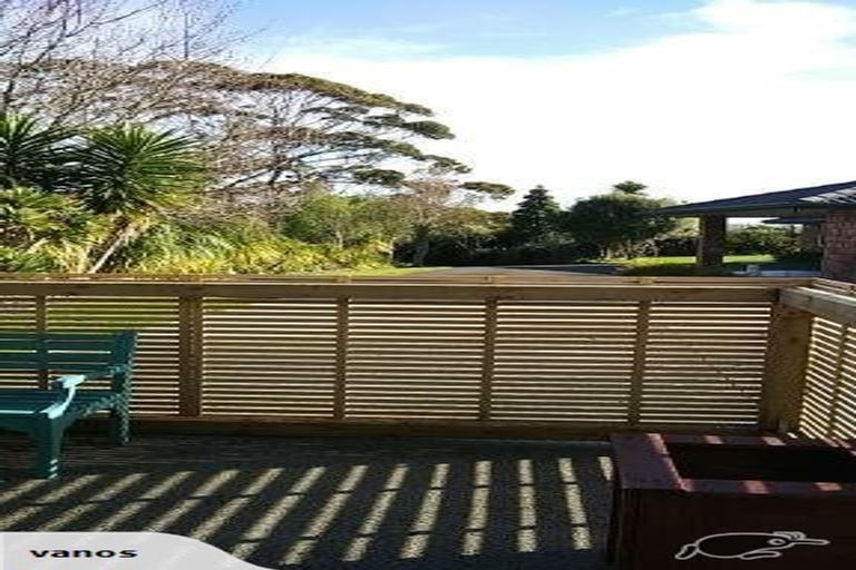 Photo of property in 17 Brights Road, Waiuku, 2123