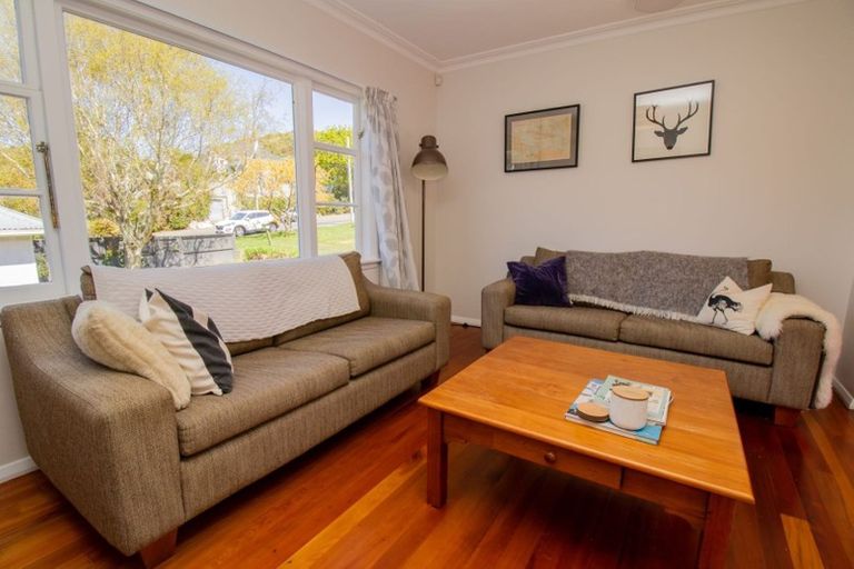 Photo of property in 38 Allington Road, Karori, Wellington, 6012