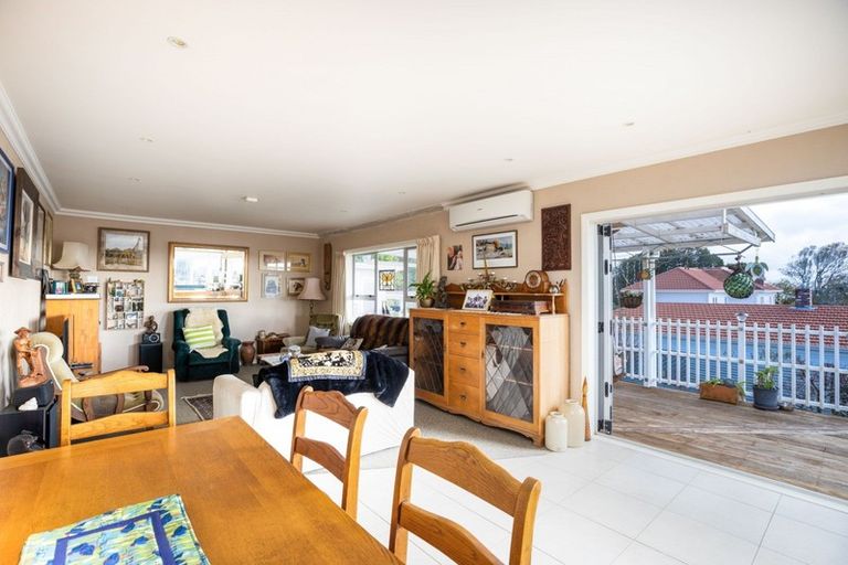 Photo of property in 8 Lismore Street, Strandon, New Plymouth, 4312