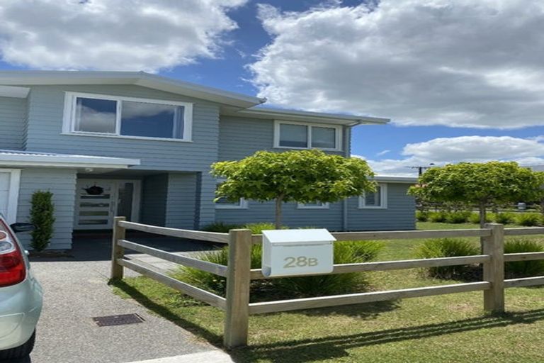 Photo of property in 28 Queen Street, Cambridge, 3434